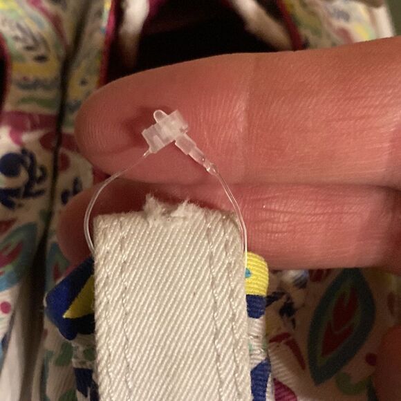 Converse Sneakers  - Picture 9 of 9